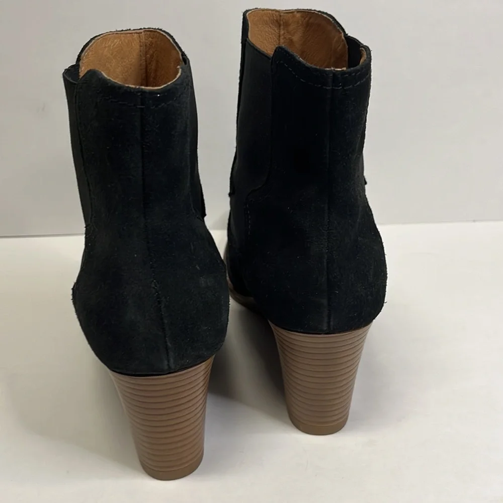Andre Assous Palmer Black Suede Chelsea Wedge Ankle Booties 9.5